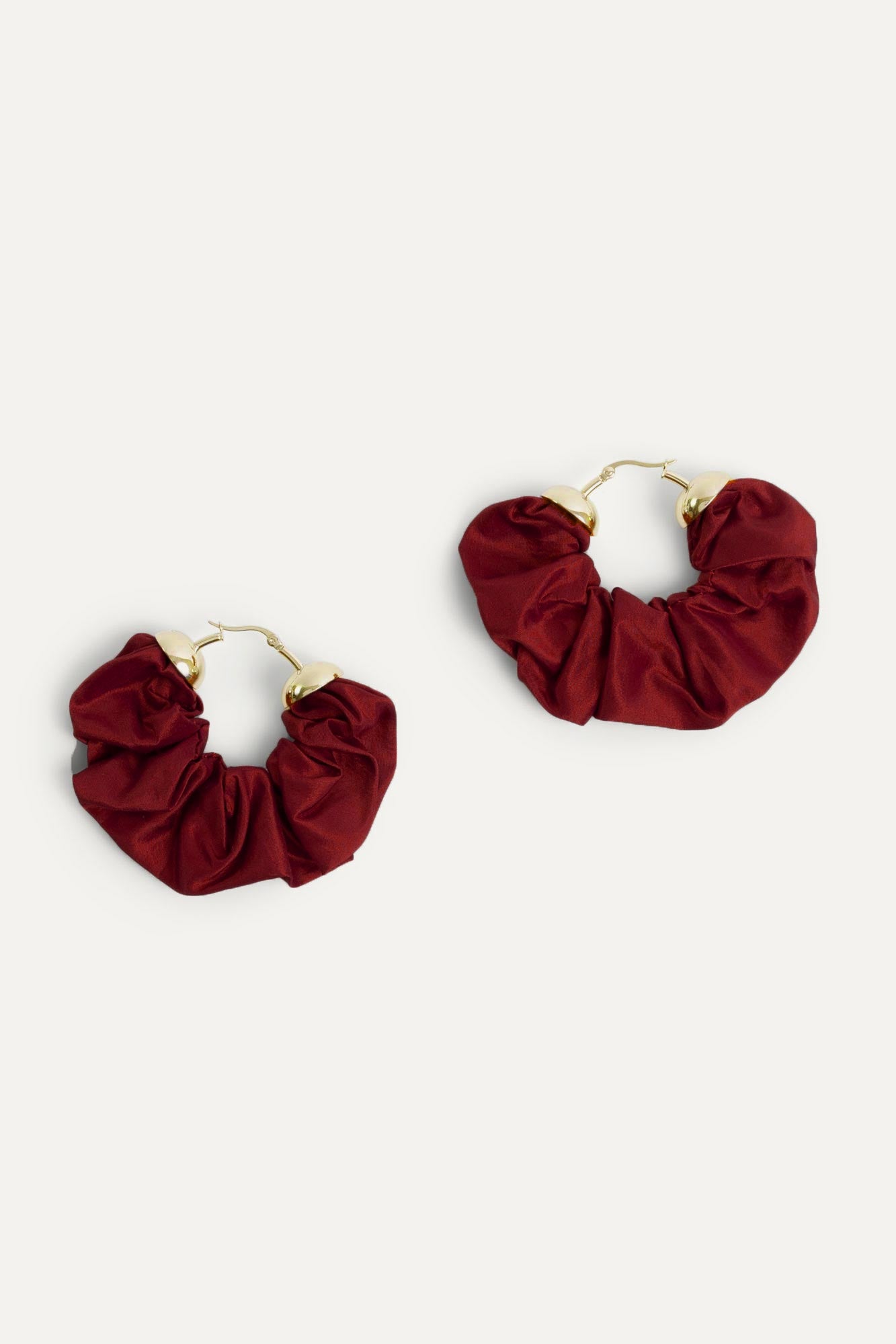 Scrunchie Earrings in Burgundy